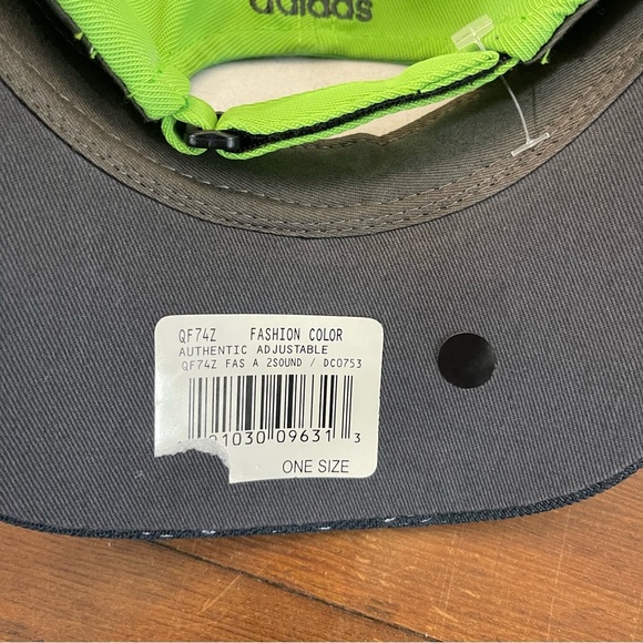 Adidas Bright Green Seattle sounders FC Cap - Picture 3 of 6